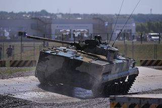 securitymagazin.cz/defence/divize-prapor-rusko-druhovalecny-1404074127.html?utm_source=www.seznam.cz&utm_medium=seznam_distribuce&utm_campaign=lide